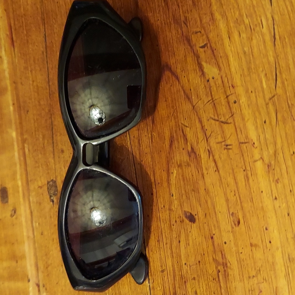 AJ Morgan Sunglasses